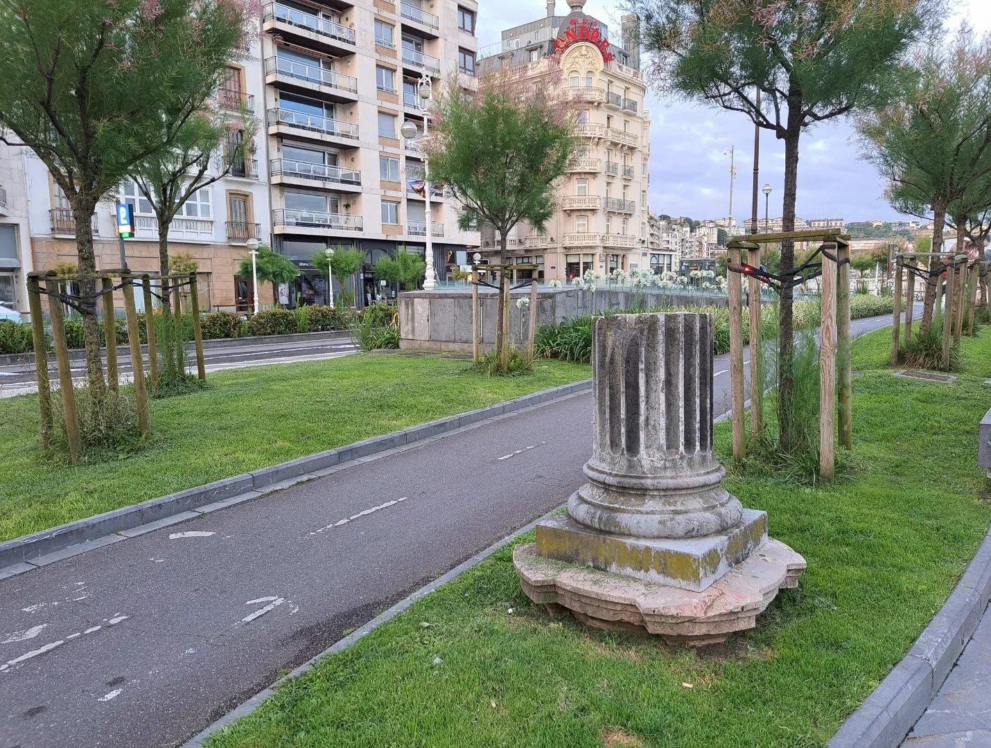 Monumento a Cervantes en Donostia