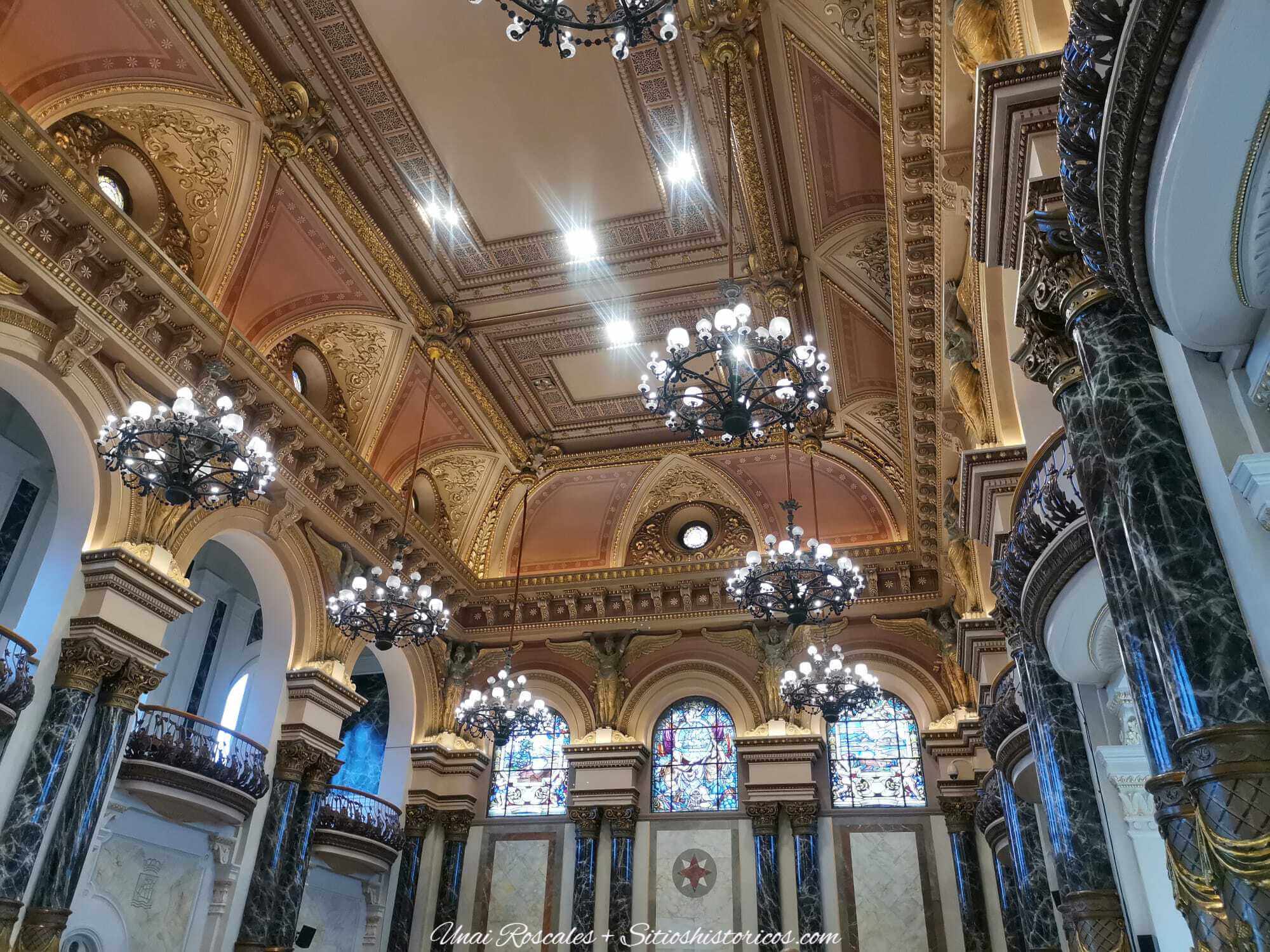 ¿Cómo es por dentro el ayuntamiento de San Sebastián?