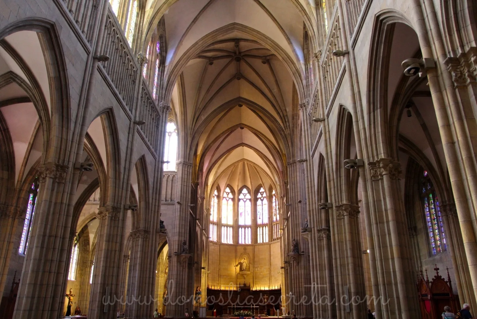 Visita a la catedral del Buen Pastor