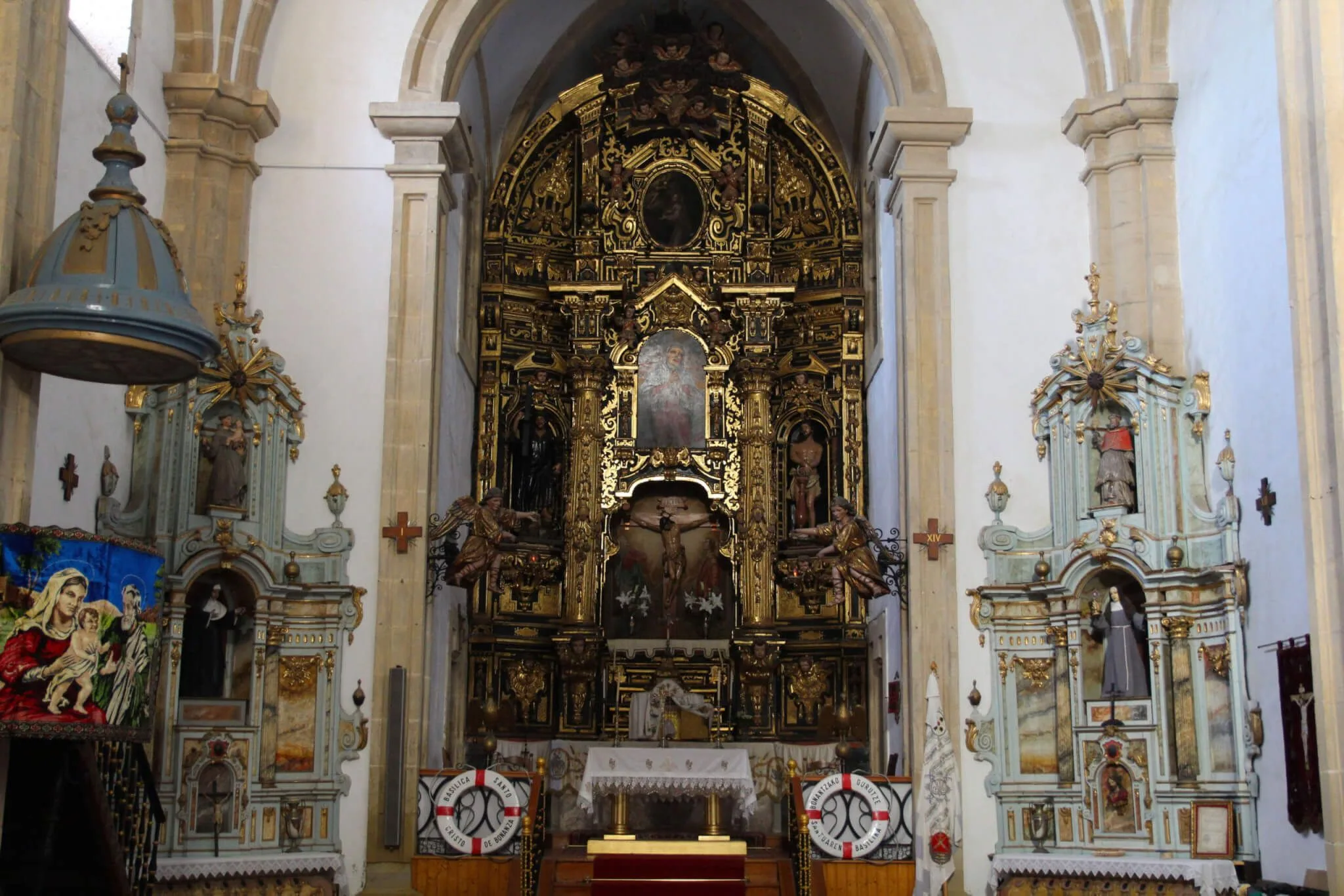 Basílica del Santo Cristo de Bonanza de Pasajes