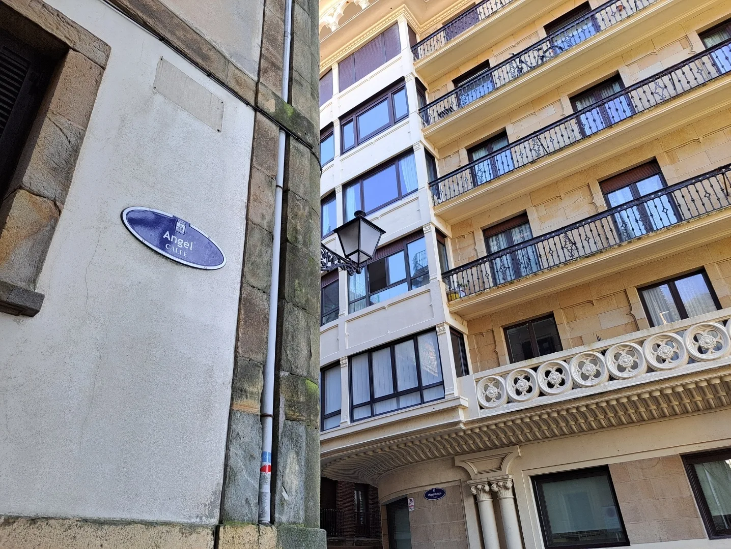 Calle Ángel de San Sebastián