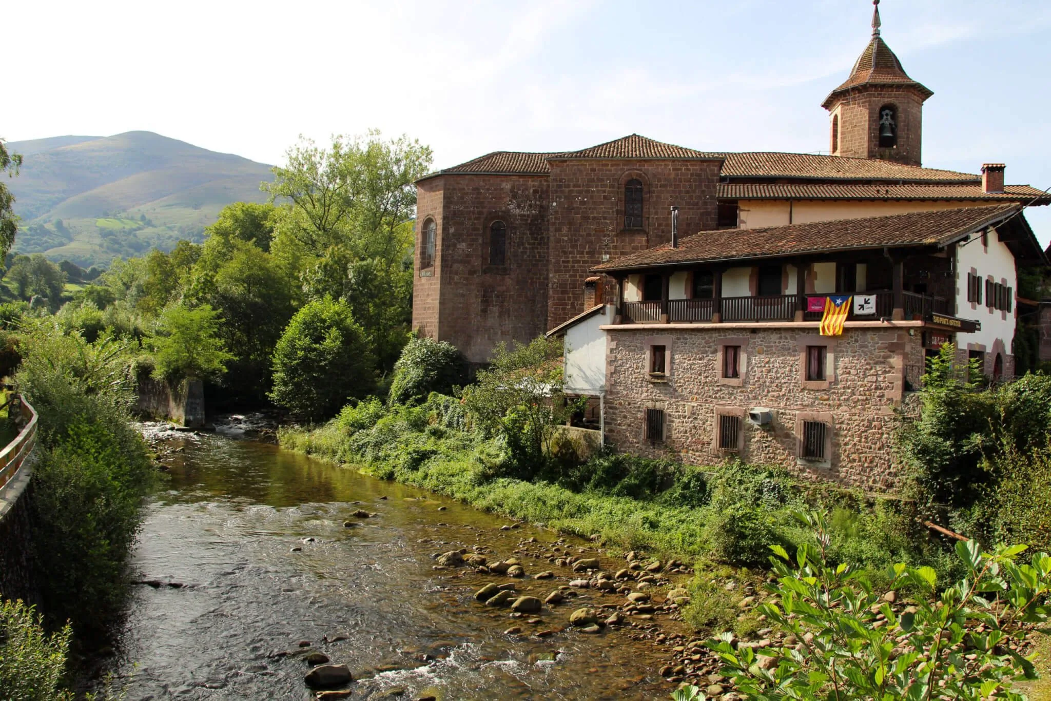 Parroquia de San Pedro de Erratzu.