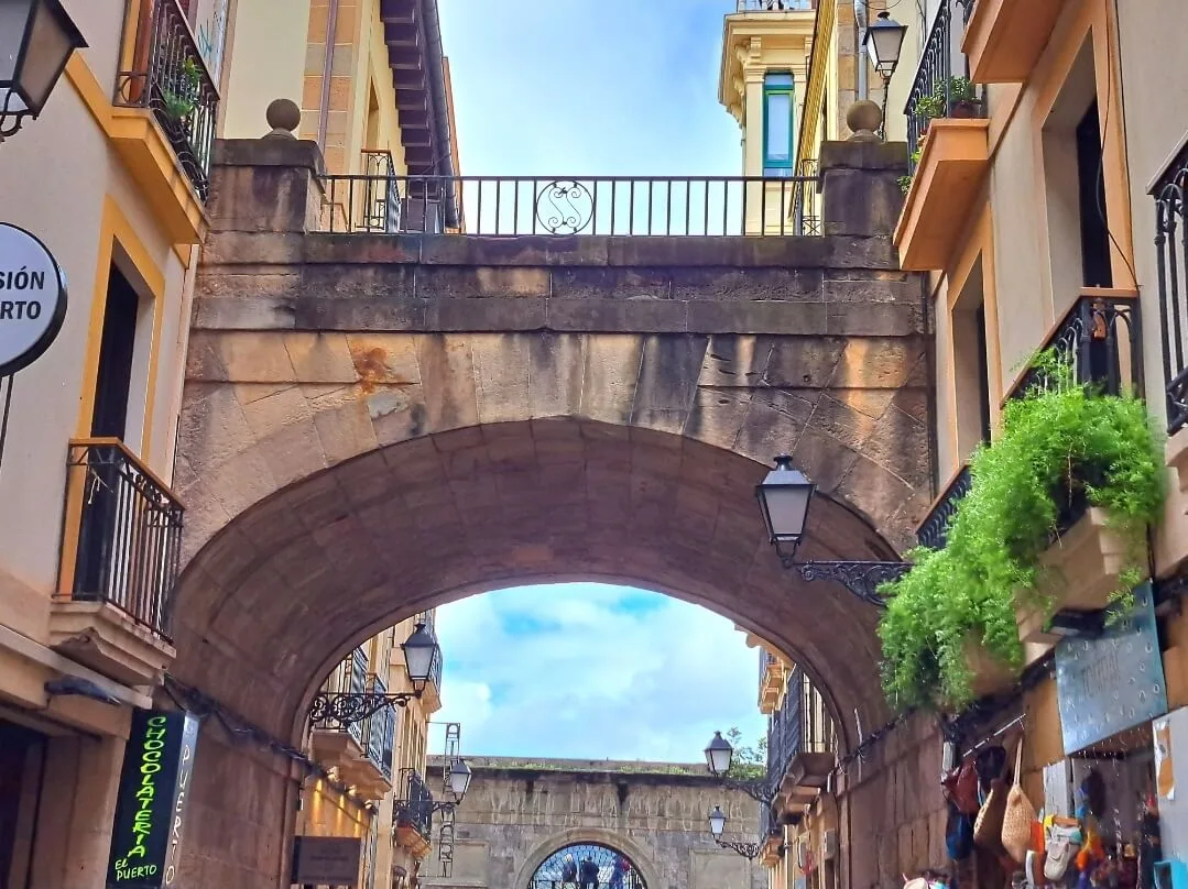 Puente calle Campanario