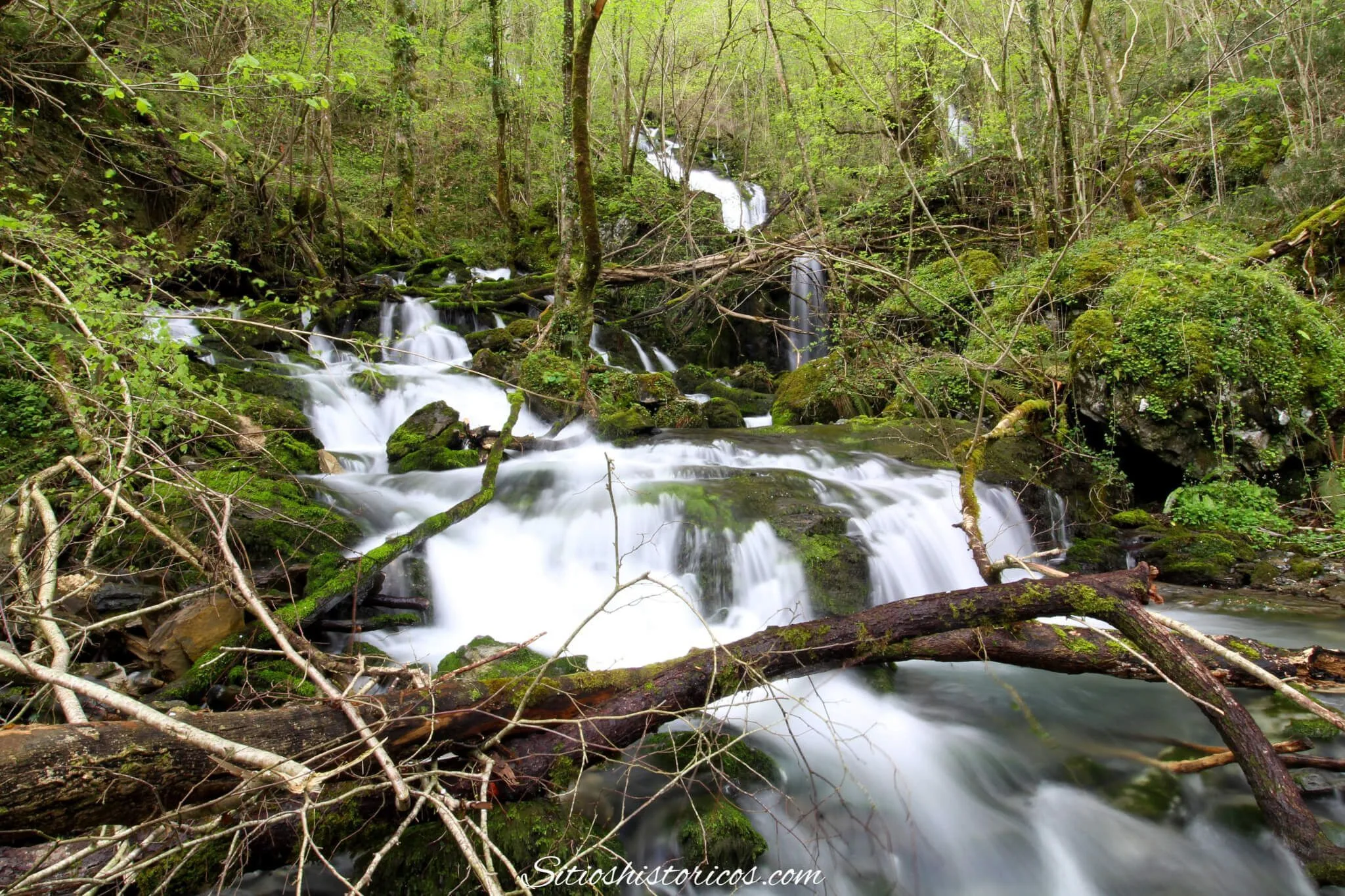 Cascada de Alkiza