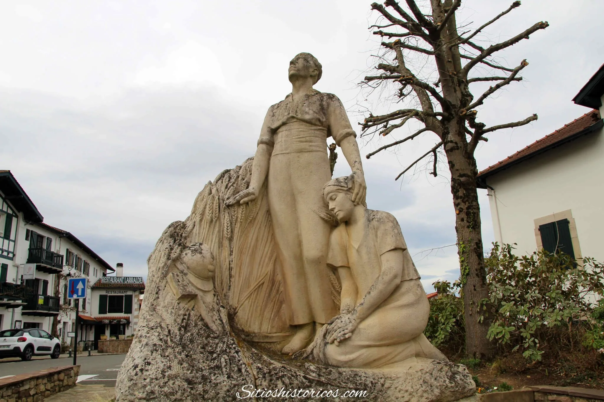 Monumento Ascain