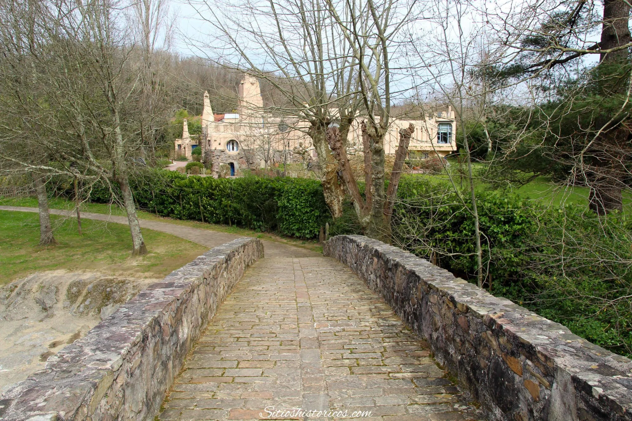 Puente de Azkaine