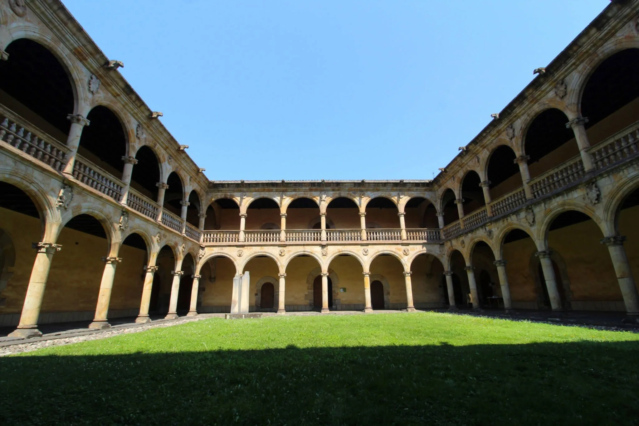 Claustro Universidad Sanctis Spiritus