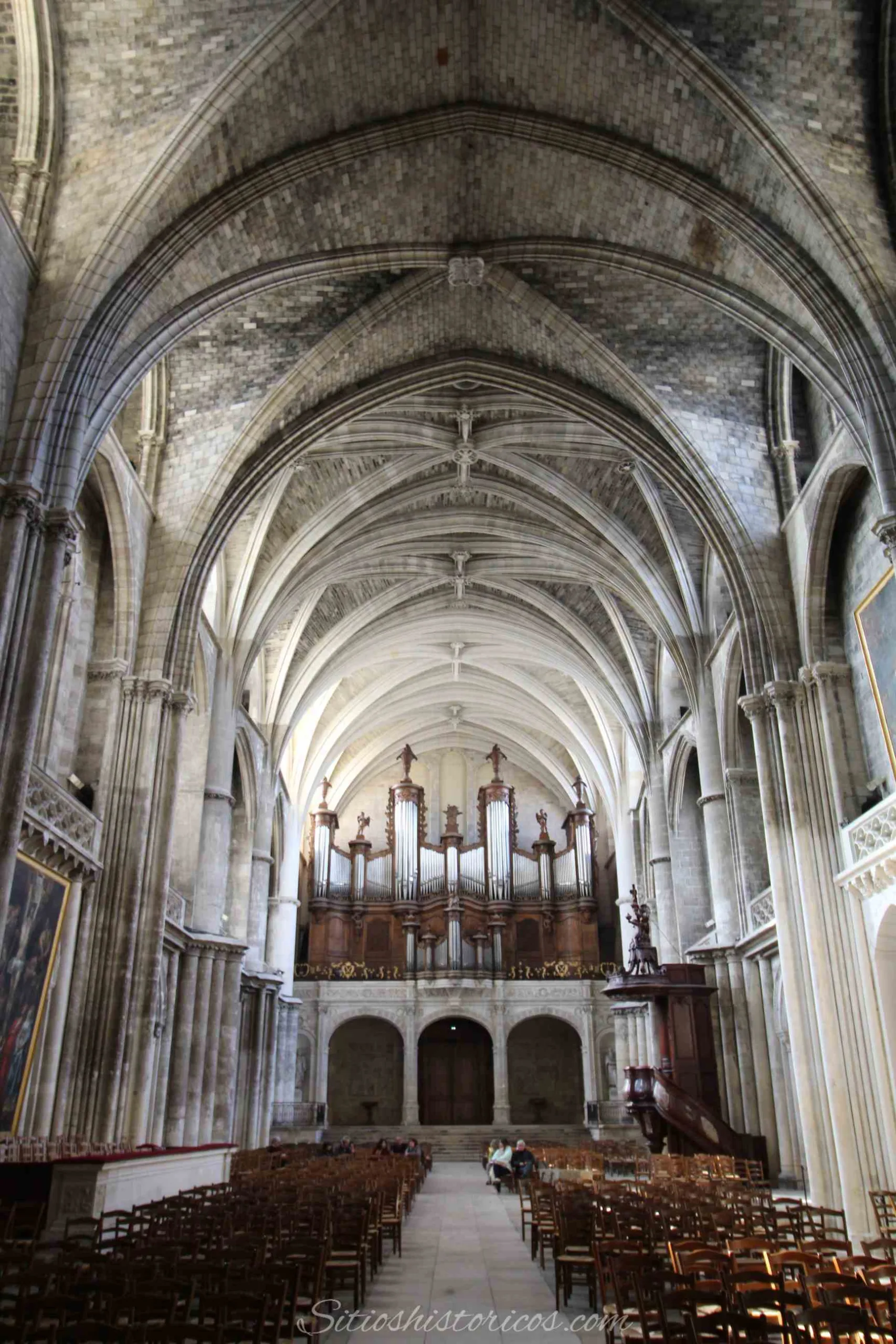 Como visitar catedral de Burdeos