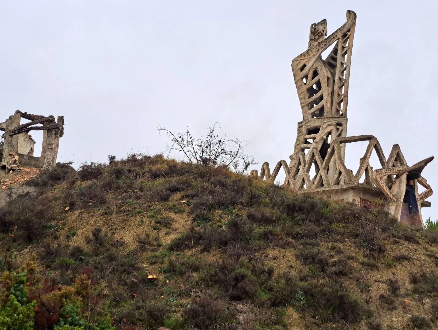 Escultura batalla de Noain.
