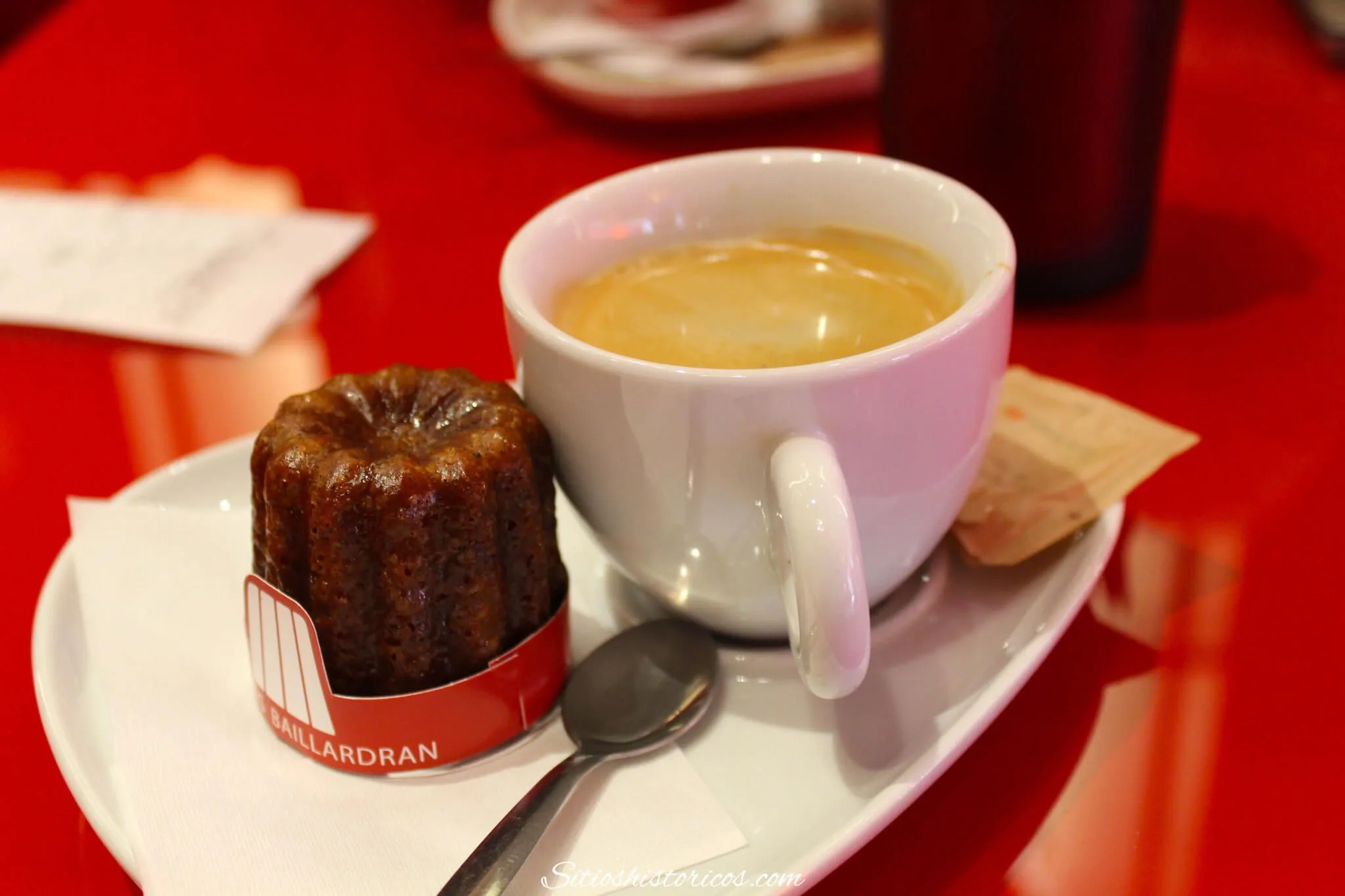 ¿Donde comer canelés en Burdeos?