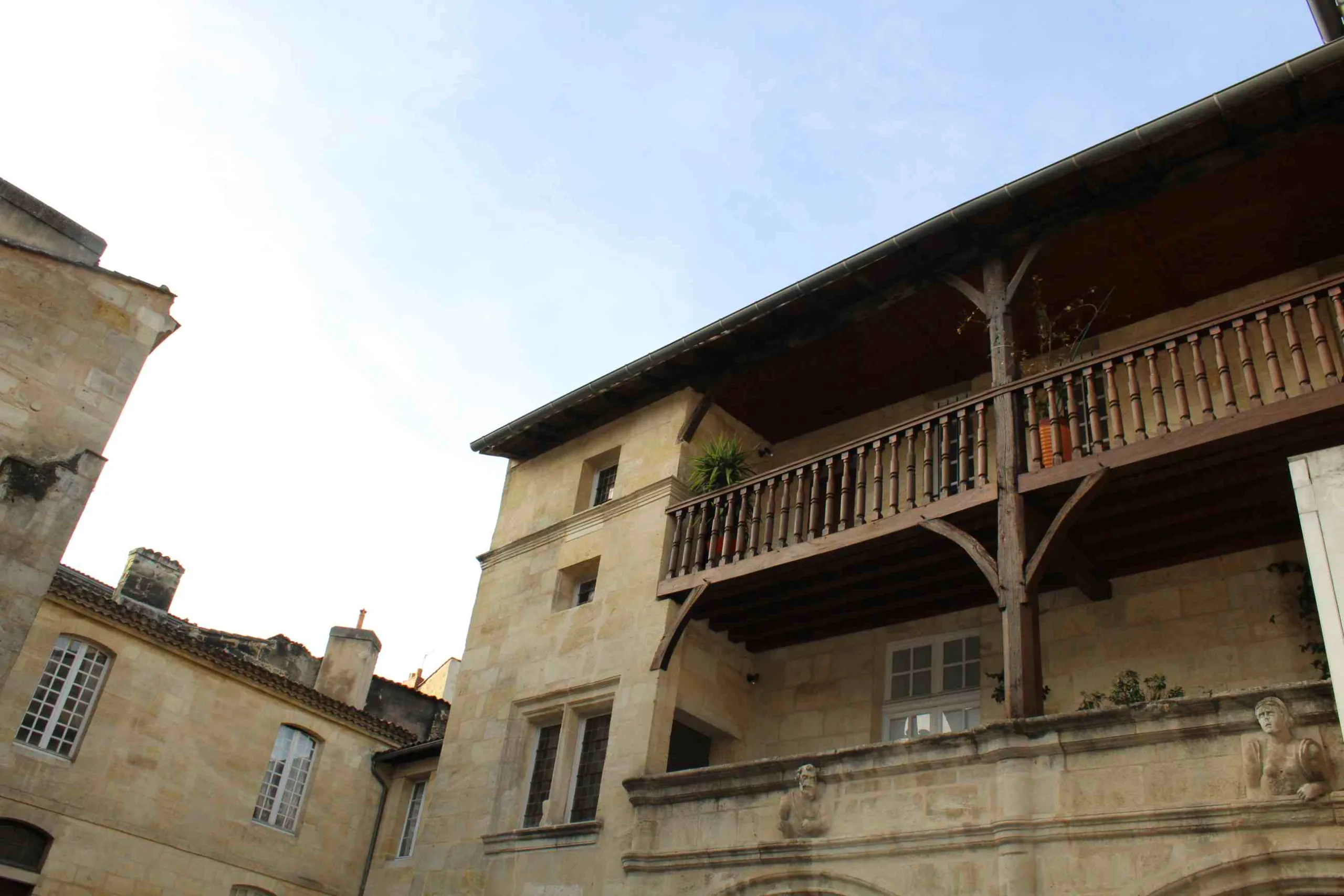 Casa Montesquiou Burdeos