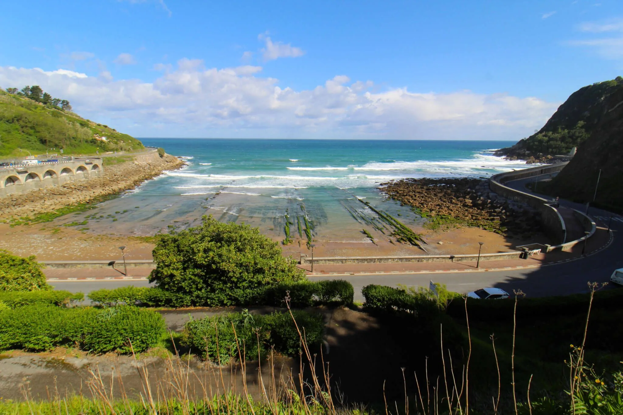 Playa Gaztetape de Guetaria