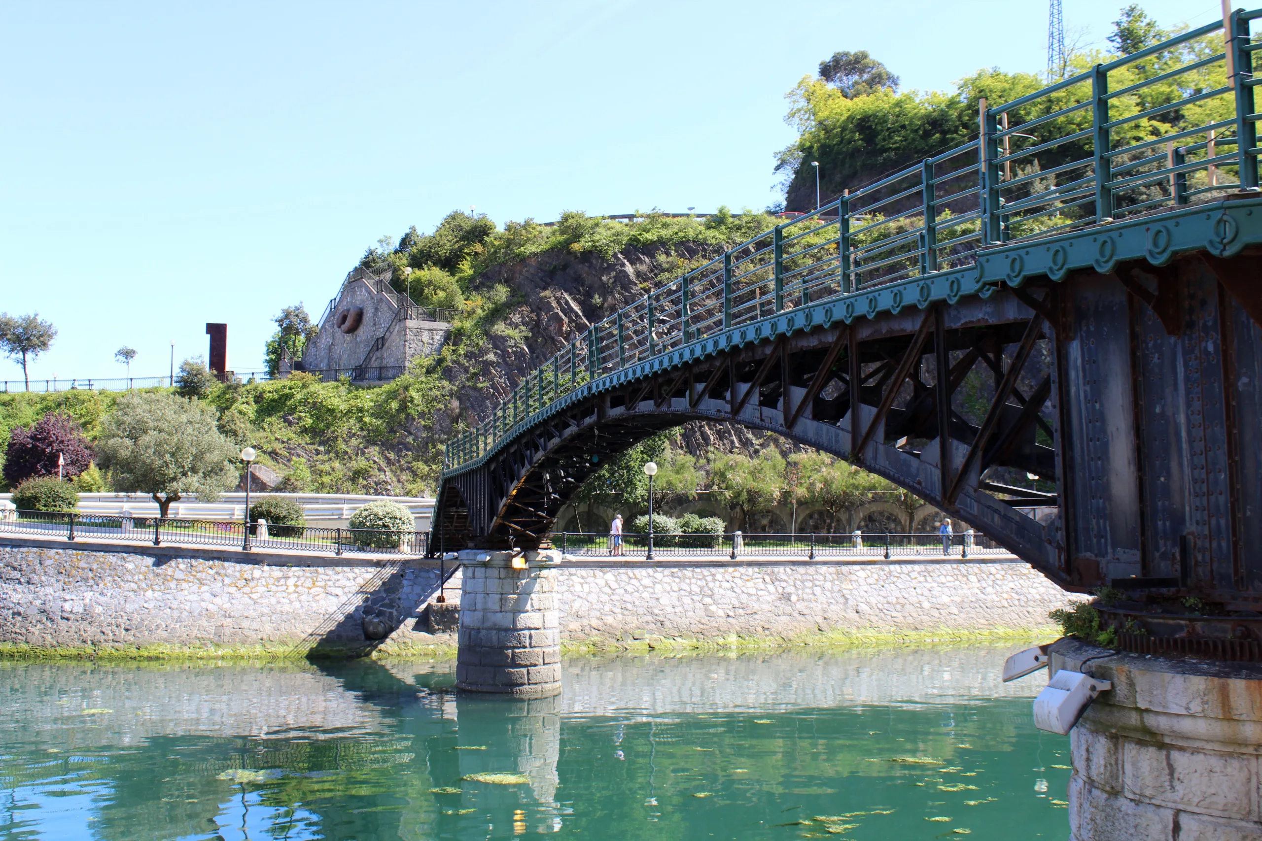 Puente Giratorio Bizkaia