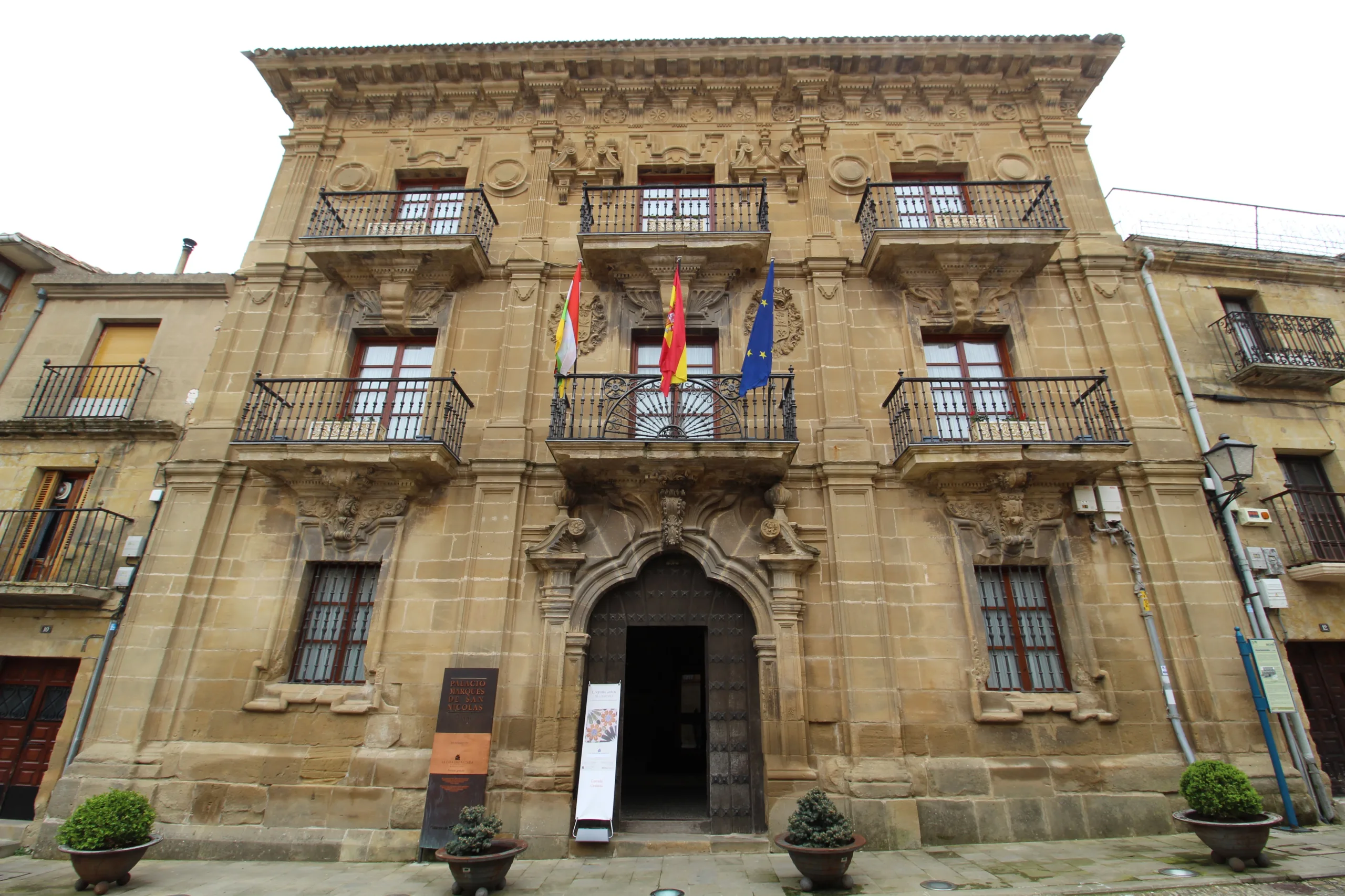 Ayuntamiento de Briones