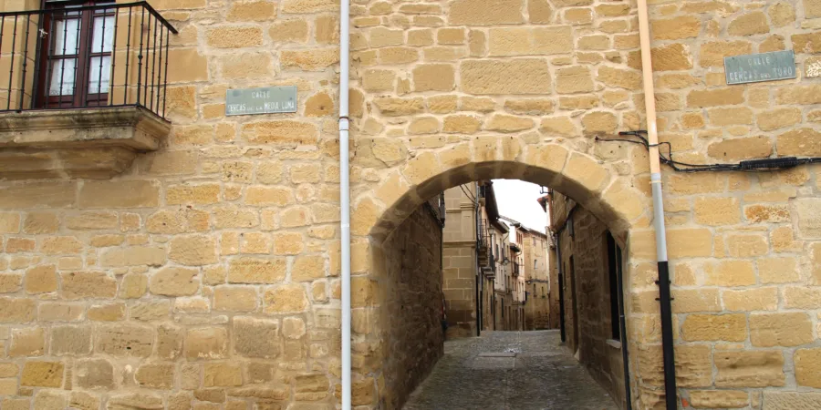 Murallas de Briones