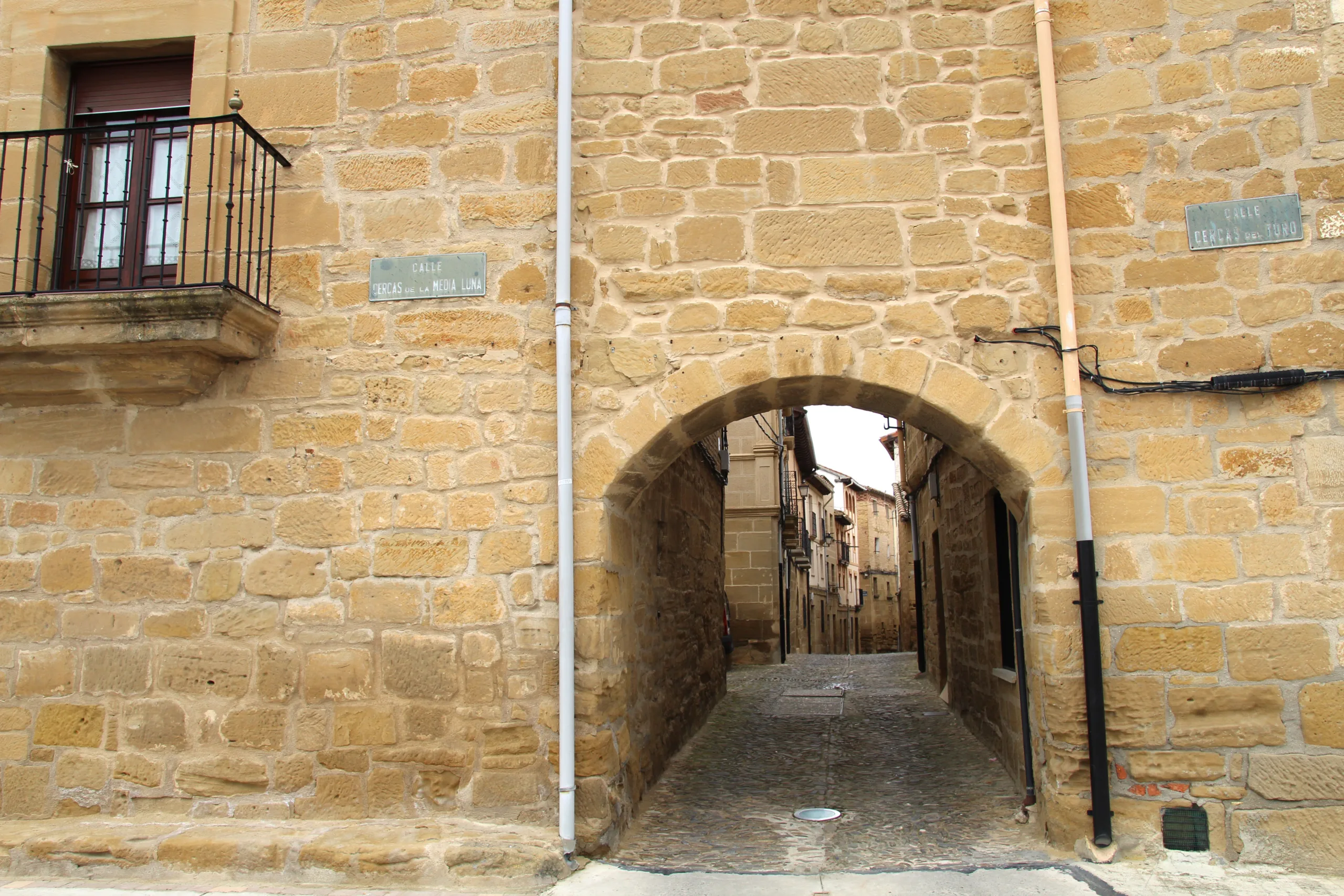 Murallas de Briones