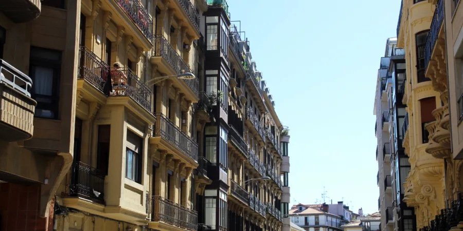 La calle General Echagüe de San Sebastián